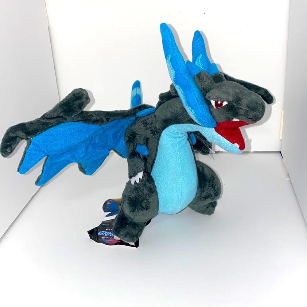 Plush of Pokémon Character Mega Charizard! AWESOME! About 9 inches tall